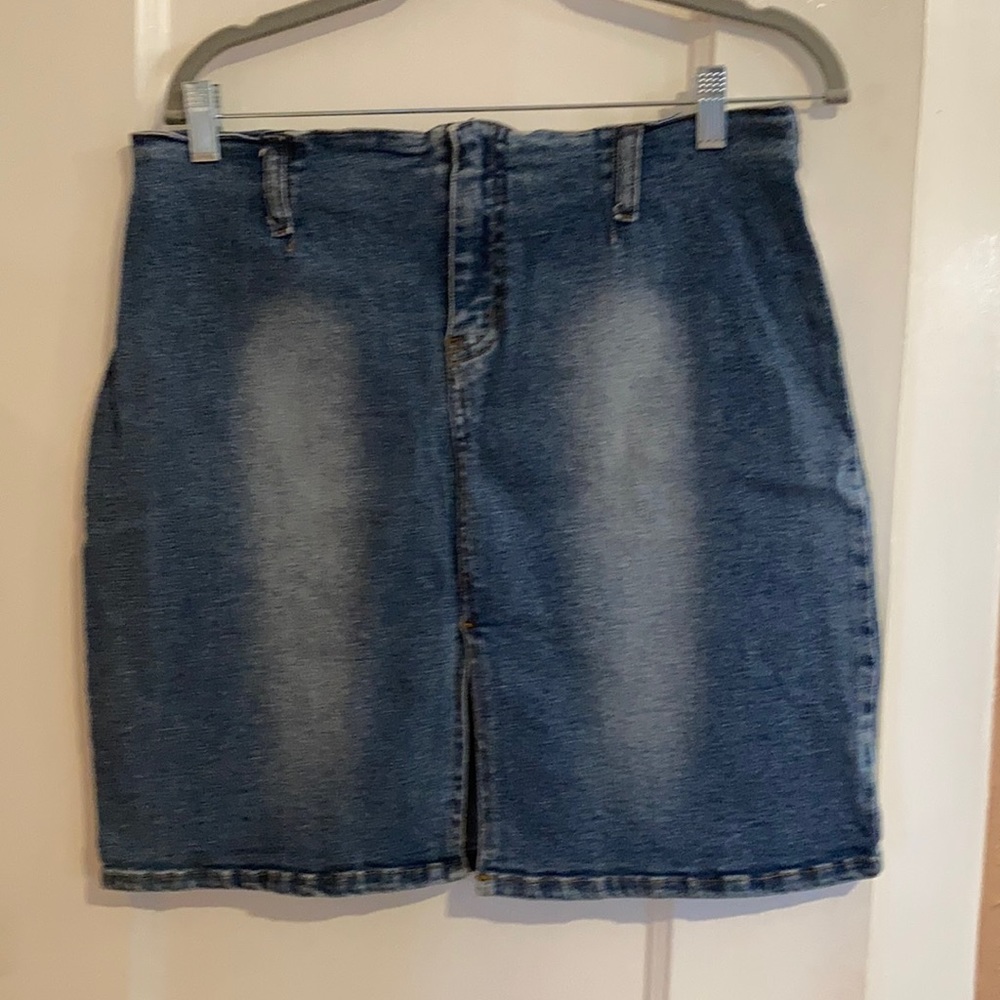 Paris Angel Jean Skirt With 2 Pockets